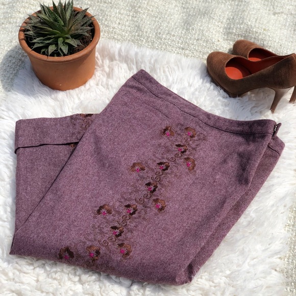 Betsy Johnson wool Embroidered Gaucho Pants, lined. - Picture 1 of 8